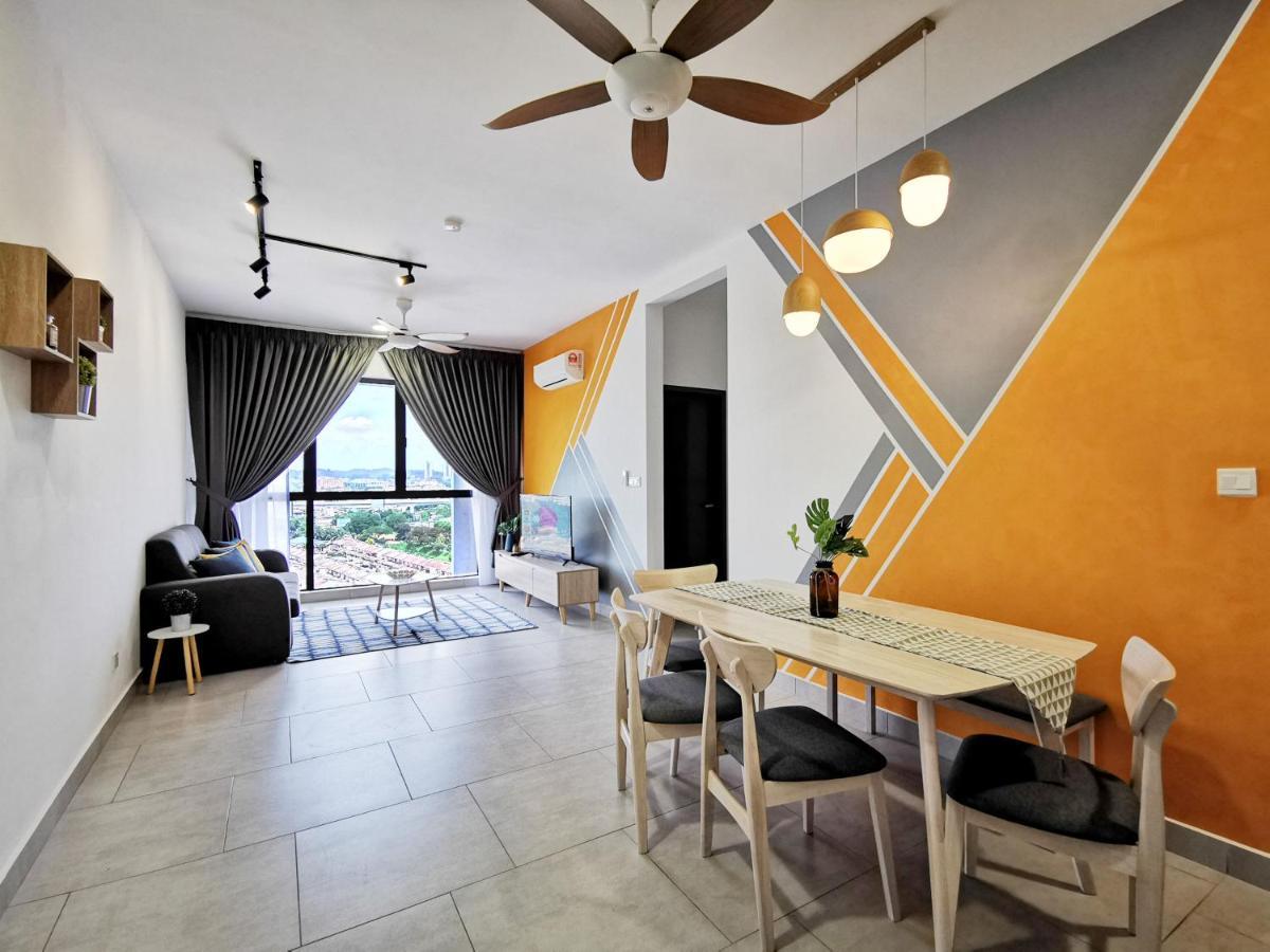 Astetica Residences 200mbps Wifi Netflix * Seri Kembangan