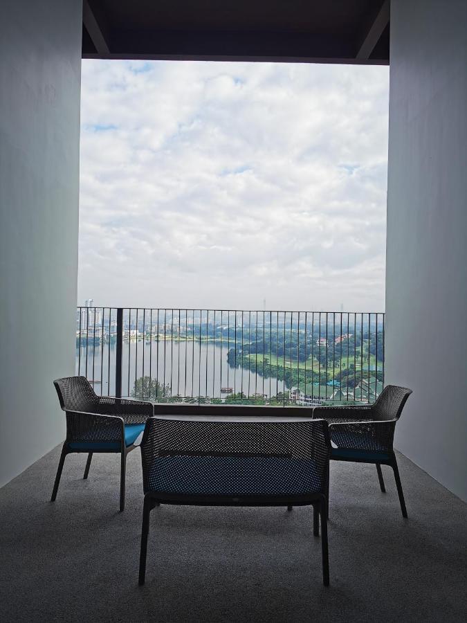 Astetica Residences 200mbps Wifi Netflix Apartment *